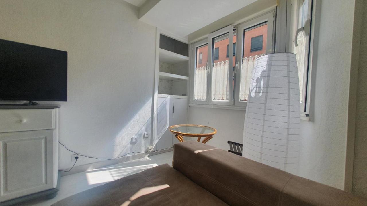 Entreplayas San Lorenzo-Poniente Para 6 Personas - Vut-3528-As Gijón Exteriér fotografie